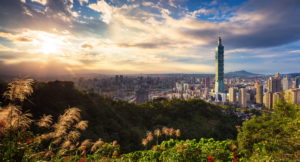 Одні з найвисоких оглядових майданчиків, які ми радимо відвідати