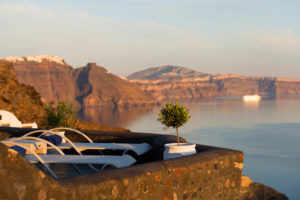 Готелі Санторіні