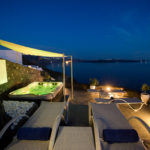 Готелі Санторіні